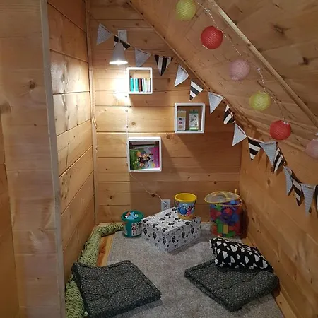 Dom Nad Stawem Dluzec 55a Casa de Férias Mrągowo