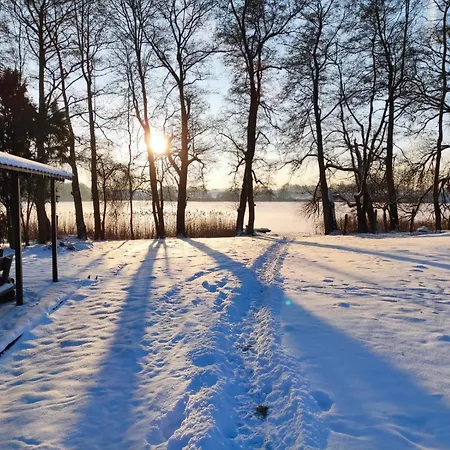 Holiday home Dom Nad Stawem Dluzec 55a Mragowo