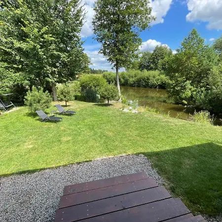 Holiday home Dom Nad Stawem Dluzec 55a Mragowo